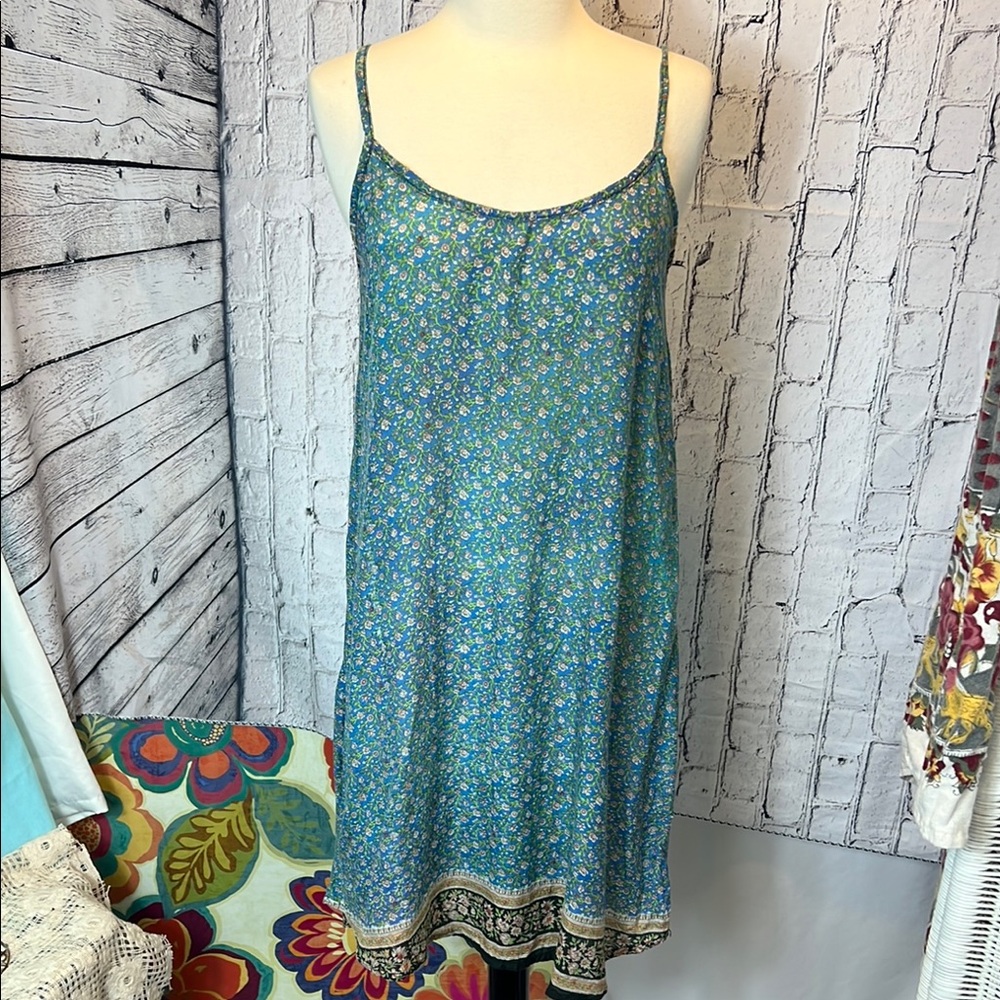 Floral Blue Sleeveless Dress M EUC